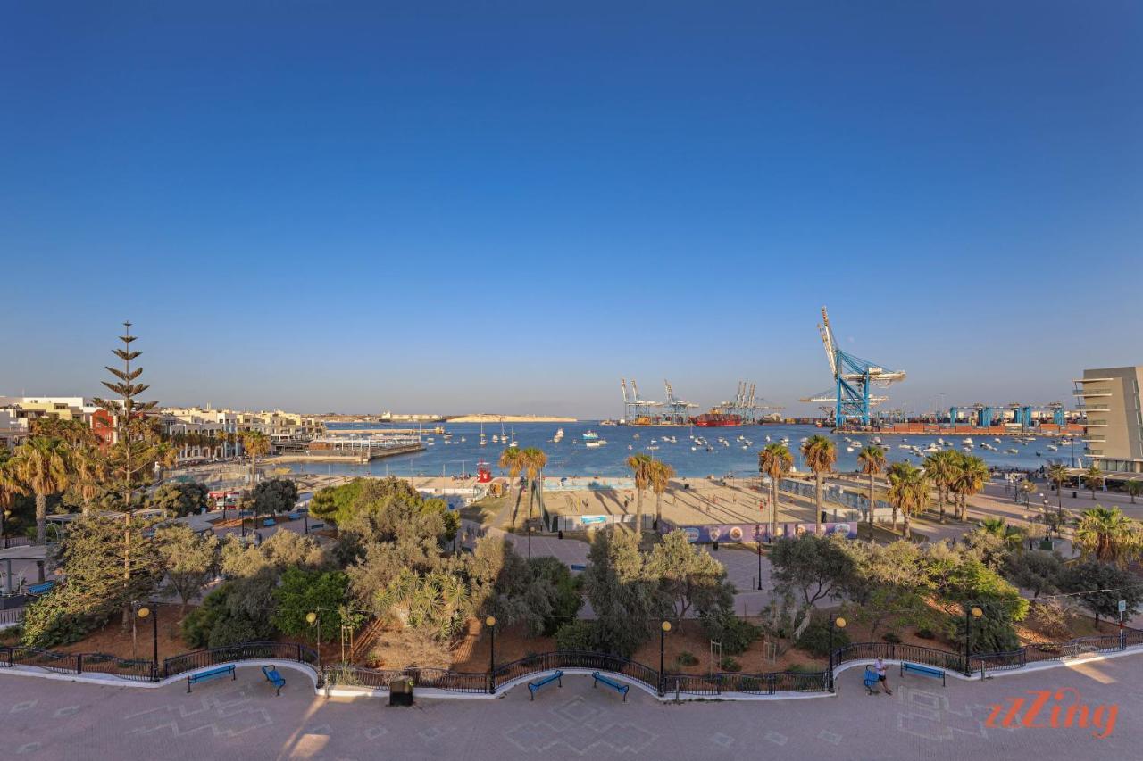 Gem Beachfront Apt With Amazing Bay And Sea Views Birżebbuġa Εξωτερικό φωτογραφία