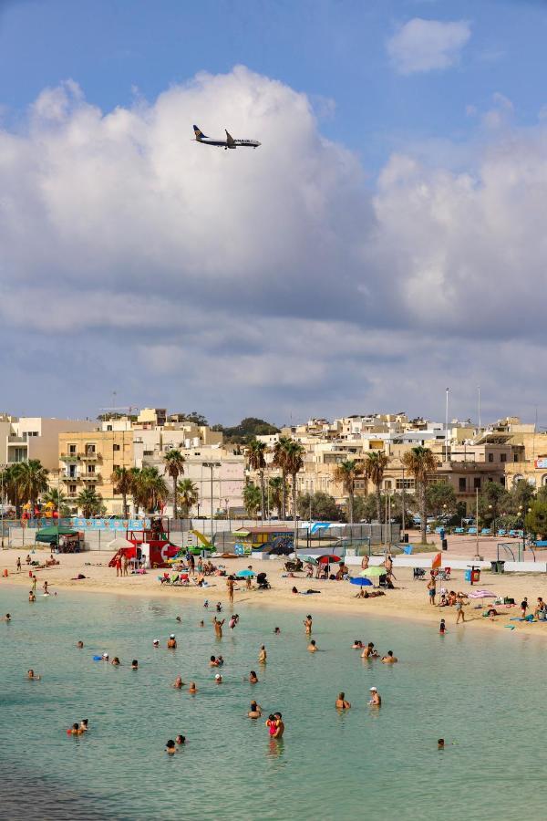 Gem Beachfront Apt With Amazing Bay And Sea Views Birżebbuġa Εξωτερικό φωτογραφία